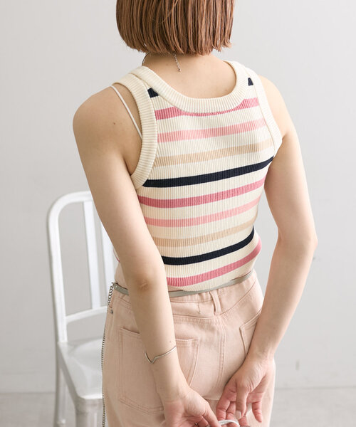 mystic（ミスティック）の「【WEB限定カラーあり】配色ニットタンク（タンクトップ・レディース・ブラック系その他/オフホワイト/ブラック/ブルー/イエロー/ピンク/ベージュ/グリーン/オリーブ・FREE）」の11枚目の写真