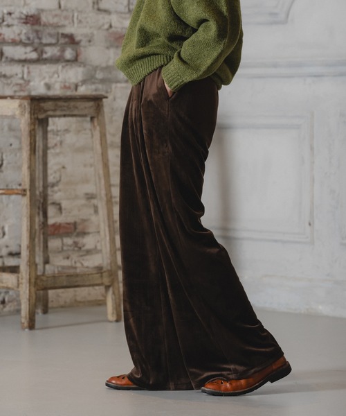 CASPER JOHN(キャスパージョン)の「Drop stitch velor flare slacks/ドロップステッチベロアフレアスラックス(スラックス・メンズ・ダークブラウン/ダークグリーン/ブラック・X-SMALL/SMALL/MEDIUM/LARGE)」の20枚目の写真