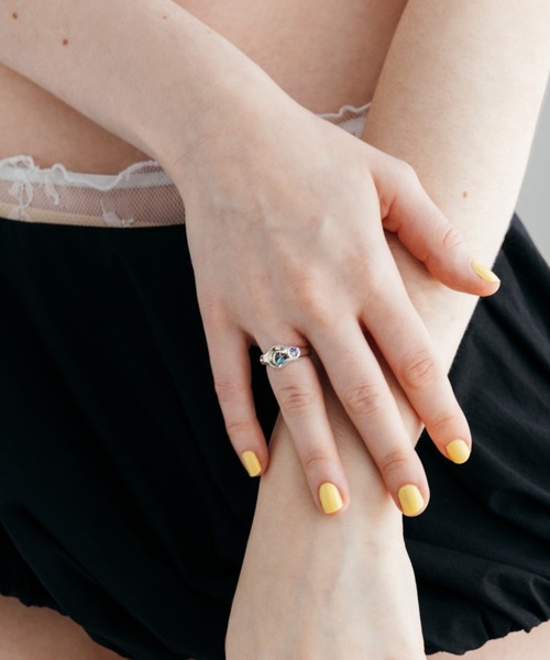 ANU(アヌ)の「happy moon ring - ハッピームーンリング(リング・レディース・シルバー/ゴールド・9号/11号)」の4枚目の写真