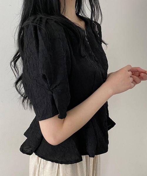 leune（ルネ）の「ふくれジャガードペプラムブラウス（シャツ/ブラウス・レディース・ホワイト/ブラック・FREE）」の8枚目の写真