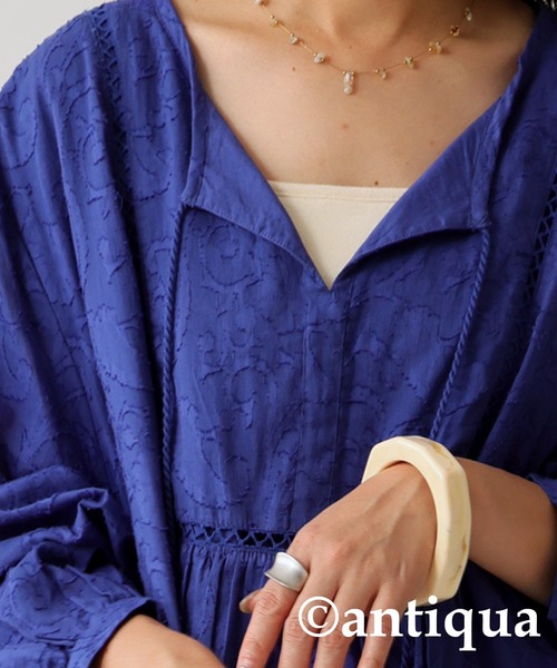antiqua(アンティカ)の「ダマスク柄刺繍ワンピース(ワンピース・レディース・ブラック/ブルー・R/P)」の15枚目の写真