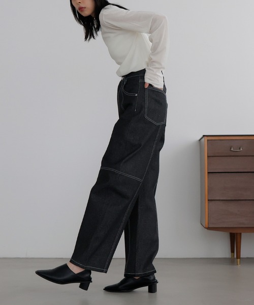 LIAN（リアン）の「センターシームカーブデニムパンツ（デニムパンツ・レディース・グレー/ブラック/ブルー/インディゴブルー・MEDIUM/SMALL）」の5枚目の写真