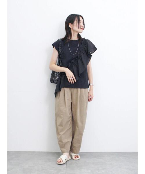 Samansa Mos2 blue(サマンサモスモスブルー)の「◎フリルドッキングプルオーバー(Tシャツ/カットソー・レディース・ブルー/オフホワイト/ブラック・F)」の9枚目の写真