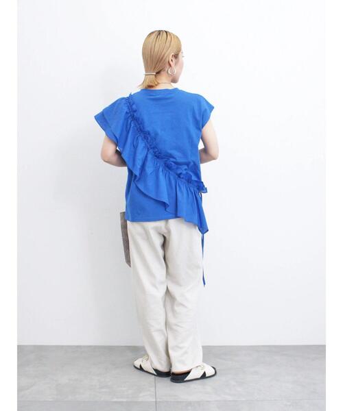 Samansa Mos2 blue(サマンサモスモスブルー)の「◎フリルドッキングプルオーバー(Tシャツ/カットソー・レディース・ブルー/オフホワイト/ブラック・F)」の5枚目の写真