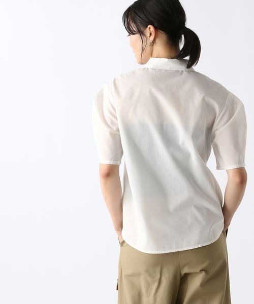 JEANASIS（ジーナシス）の「パワーショルダーレギュラーシャツSS/139759（シャツ/ブラウス・レディース・ブラック/オフホワイト・FREE）」の7枚目の写真