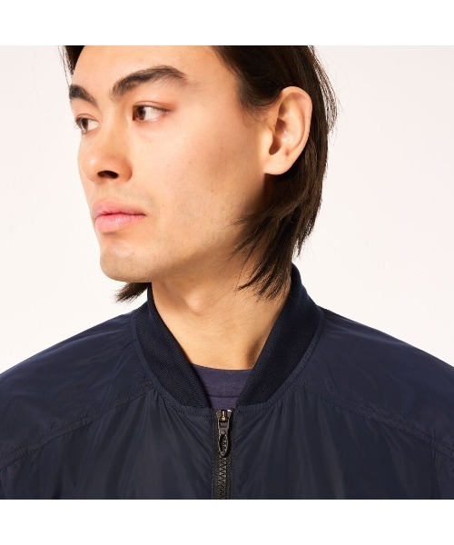 OAKLEY(オークリー)の「オークリー ENHANCE LIGHT SHELL JACKET 1.0 / ジャケット/ TRAINING スポーツ・ライフスタイル/ OAKLEY(その他アウター・メンズ・ブラック/ブラウン/ネイビー・L/M/S/XL)」の7枚目の写真