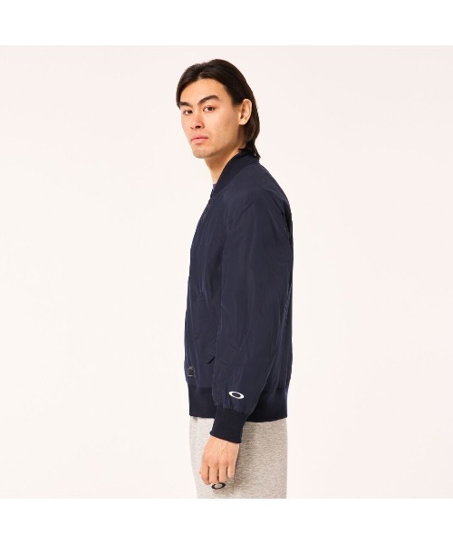 OAKLEY(オークリー)の「オークリー ENHANCE LIGHT SHELL JACKET 1.0 / ジャケット/ TRAINING スポーツ・ライフスタイル/ OAKLEY(その他アウター・メンズ・ブラック/ブラウン/ネイビー・L/M/S/XL)」の11枚目の写真