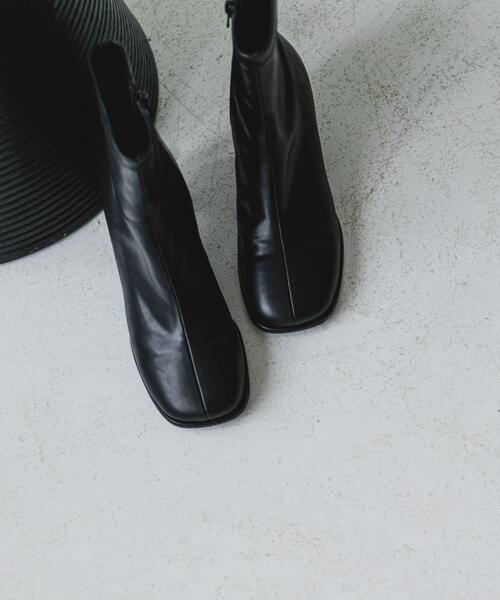 RODE SKO（ロデスコ）の「キトゥンヒールブーツ（ブーツ・レディース・ブラック/シルバー・36/37/38）」の14枚目の写真