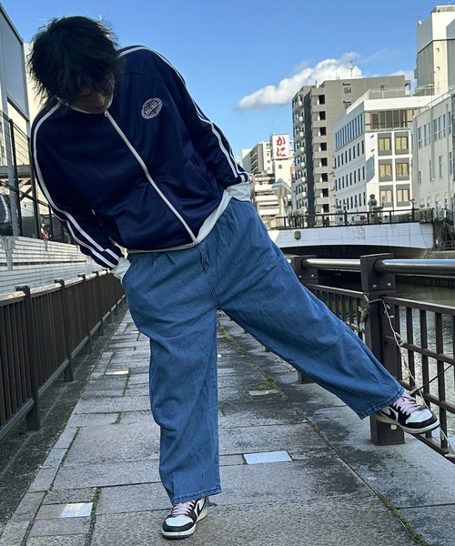 ARCADE(アーケード)の「スーパーワイド イージー デニムパンツ ジーンズ ビンテージウォッシュ -ARCADE Limited Line-(デニムパンツ・メンズ・ブルー/ブラック・L/2XL/XL/M)」の17枚目の写真