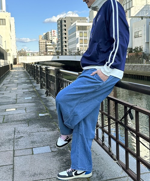 ARCADE(アーケード)の「スーパーワイド イージー デニムパンツ ジーンズ ビンテージウォッシュ -ARCADE Limited Line-(デニムパンツ・メンズ・ブルー/ブラック・L/2XL/XL/M)」の18枚目の写真