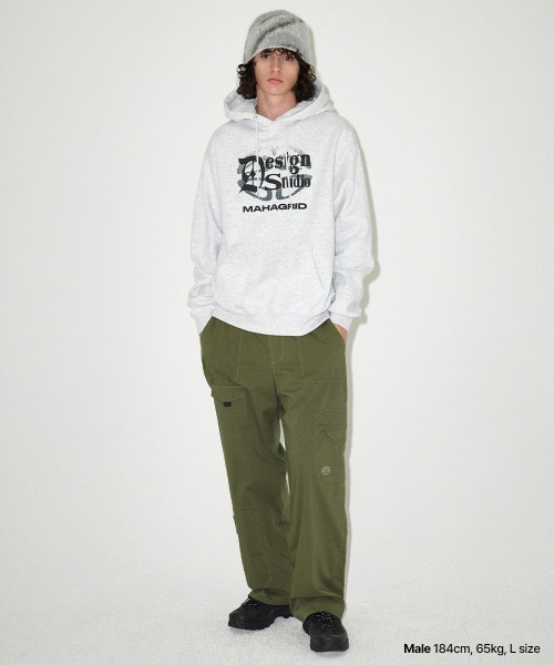 MAHAGRID(マハグリッド)の「『mahagrid/マハグリッド』 DESIGN STUDIO HOODIE (発泡)/デザインスタジオ フーディー(パーカー・レディース・ブラック/ライトグレー・L/M)」の8枚目の写真