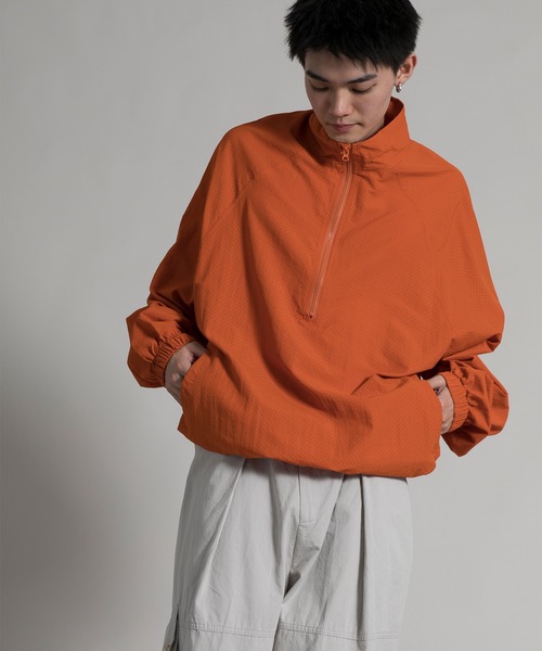 aimoha(�A�C���n)�́yaimoha neo�z�@Outdoor Utility UV protection Windbreaker(�u���]��)