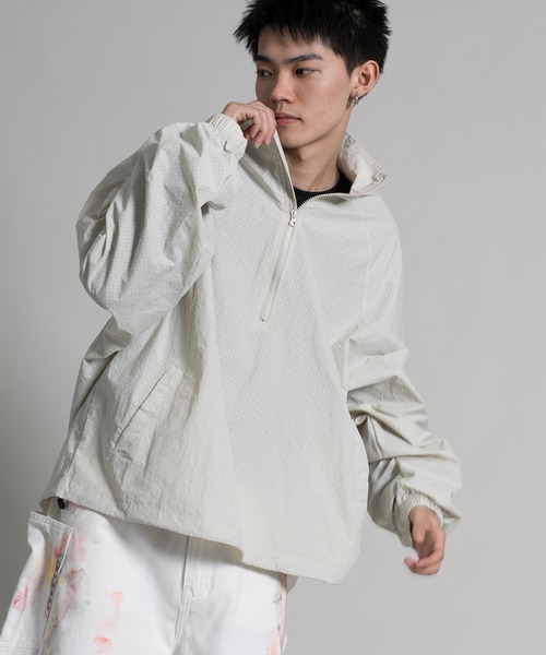 aimoha(アイモハ)の「【aimoha neo】 Outdoor Utility UV protection Windbreaker(ブルゾン・メンズ・ベージュ/グリーン/ブラック/オフホワイト・MEDIUM/X-LARGE/XX-LARGE/LARGE)」の2枚目の写真