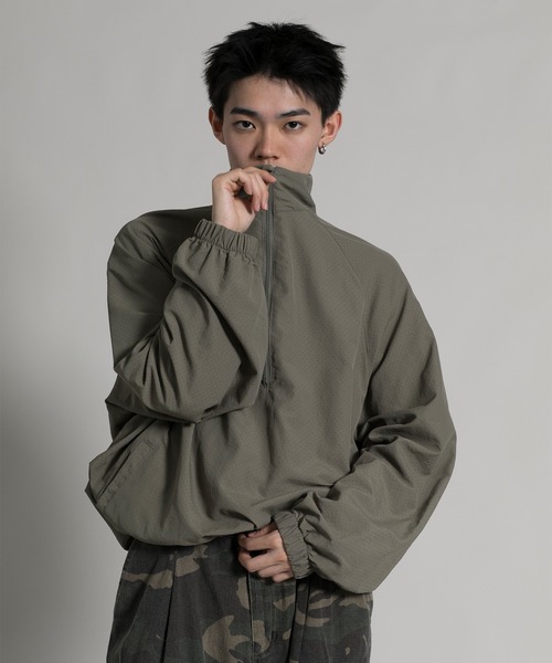 aimoha(アイモハ)の「【aimoha neo】 Outdoor Utility UV protection Windbreaker(ブルゾン・メンズ・ベージュ/グリーン/ブラック/オフホワイト・MEDIUM/X-LARGE/XX-LARGE/LARGE)」の4枚目の写真