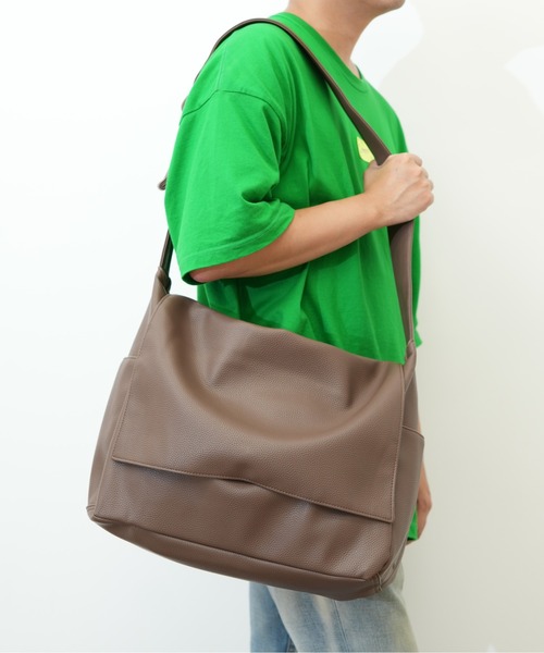 【セール】【NAUGHTIAM/ノーティアム】 合皮ポストマンショルダー 大（ショルダーバッグ）｜NAUGHTIAM（ノーティアム）