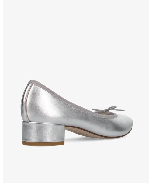 Repetto（レペット）の「Camille バレリーナ - EUサイズ / V511VEM（パンプス・レディース・シルバー・36.5/38.5/38/37.5/37/36/39/35）」の4枚目の写真