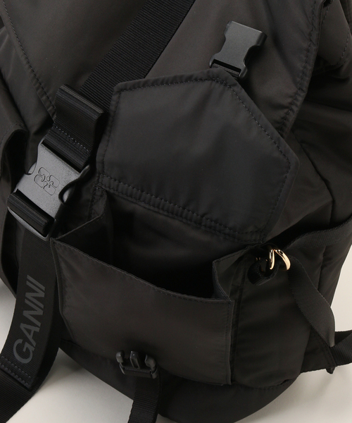 U by SPICK&SPAN(ユーバイスピックアンドスパン)の「【GANNI / ガニー】 Recycled Tech Backpack(バックパック/リュック・レディース・ブラック・FREE)」の16枚目の写真