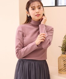 もっちりタッチタートルネックニット