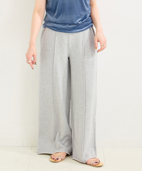 B.C STOCK（ベーセーストック）の「裏毛センターシームスウェットパンツ（スウェットパンツ・レディース・ブラック系その他/チャコールグレー・FREE）」の3枚目の写真