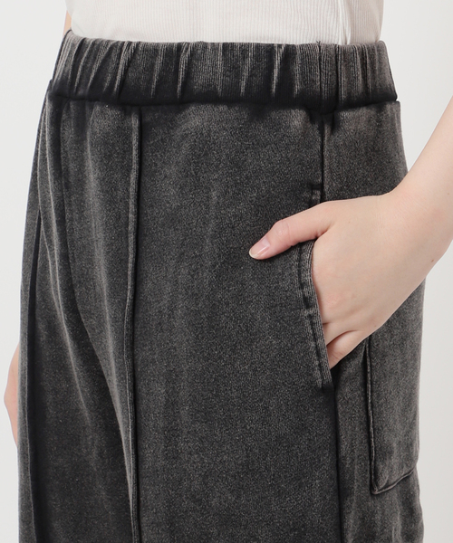 B.C STOCK（ベーセーストック）の「裏毛センターシームスウェットパンツ（スウェットパンツ・レディース・ブラック系その他/チャコールグレー・FREE）」の16枚目の写真