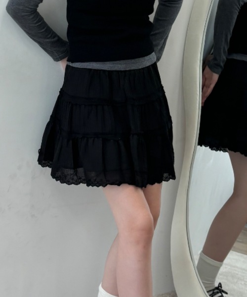 Birthday room(バースデイルーム)の「コットンレースミニスカート / cotton lace mini-skirt(スカート・レディース・ブラック/ホワイト・FREE)」の12枚目の写真