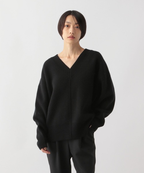 STERNBERG（スタンバーグ）の「ウールカシミヤVネックニットプルオーバー（ニット/セーター・レディース・ブラック/チャコールグレー/ブルー・FREE）」の8枚目の写真