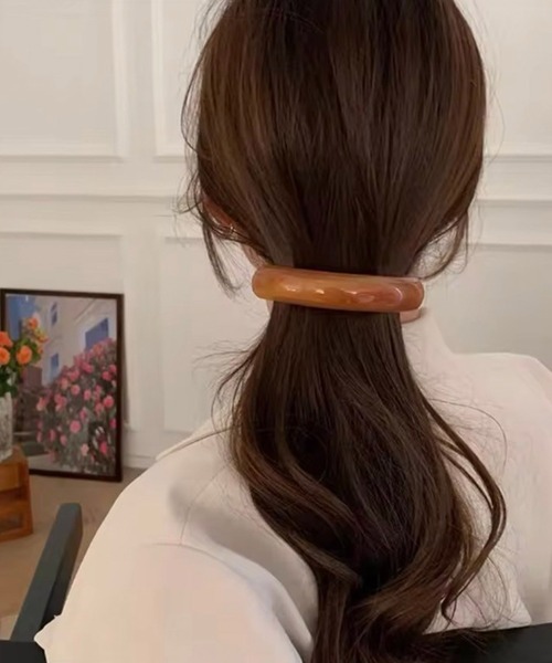 Port(ポート)の「【 Port / ポート 】 マーブルカラー ロング カーブ ヘアクリップ(バレッタ/ヘアクリップ・レディース・ベージュ/ライトブラウン/ブラウン系その他/その他/ブラウン/グリーン・FREE)」の3枚目の写真