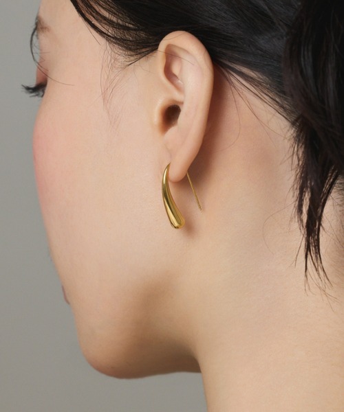 ciite' surgical stainless(シーテサージカルステンレス)の「【 金属アレルギー対応 】 フックピアス サージカルステンレス (両耳用)(ピアス(両耳用)・レディース・シルバー/ゴールド・FREE)」の5枚目の写真
