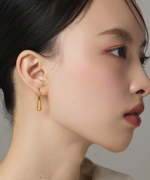 ciite' surgical stainless(シーテサージカルステンレス)の「【 金属アレルギー対応 】 フックピアス サージカルステンレス (両耳用)(ピアス(両耳用)・レディース・シルバー/ゴールド・FREE)」の8枚目の写真