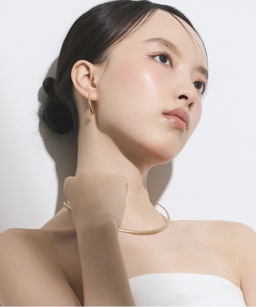 ciite' surgical stainless(シーテサージカルステンレス)の「【 金属アレルギー対応 】 フックピアス サージカルステンレス (両耳用)(ピアス(両耳用)・レディース・シルバー/ゴールド・FREE)」の3枚目の写真