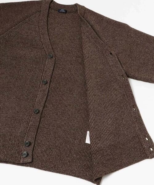 ITEMS URBANRESEARCH(アイテムズ アーバンリサーチ)の「マシンウォッシャブル マシュマロ ニット カーディガン(カーディガン/ボレロ・メンズ・ブラウン/ブラック/ブルー・MEDIUM/LARGE)」の19枚目の写真