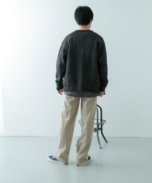 ITEMS URBANRESEARCH(アイテムズ アーバンリサーチ)の「マシンウォッシャブル マシュマロ ニット カーディガン(カーディガン/ボレロ・メンズ・ブラウン/ブラック/ブルー・MEDIUM/LARGE)」の6枚目の写真