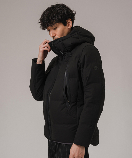 DESCENTE ALLTERRAIN（デサント　オルテライン）の「DESCENTE ALLTERRAIN 水沢ダウン MOUNTAINEER / マウンテニア（ダウンジャケット/コート・メンズ・ブラック・MEDIUM/LARGE/X-LARGE）」の11枚目の写真