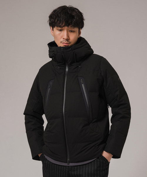 DESCENTE ALLTERRAIN（デサント　オルテライン）の「DESCENTE ALLTERRAIN 水沢ダウン MOUNTAINEER / マウンテニア（ダウンジャケット/コート・メンズ・ブラック・MEDIUM/LARGE/X-LARGE）」の16枚目の写真