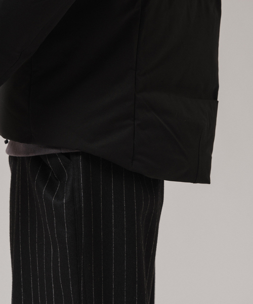 DESCENTE ALLTERRAIN（デサント　オルテライン）の「DESCENTE ALLTERRAIN 水沢ダウン MOUNTAINEER / マウンテニア（ダウンジャケット/コート・メンズ・ブラック・MEDIUM/LARGE/X-LARGE）」の19枚目の写真