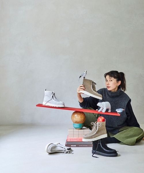 studio CLIP（スタディオクリップ）の「【kazumiさんコラボ】撥水モカシンショートブーツ（ブーツ・レディース・ライトグレー/ベージュ/ブラック・L/M）」の4枚目の写真