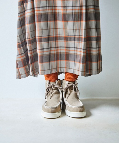 studio CLIP（スタディオクリップ）の「【kazumiさんコラボ】撥水モカシンショートブーツ（ブーツ・レディース・ライトグレー/ベージュ/ブラック・L/M）」の8枚目の写真