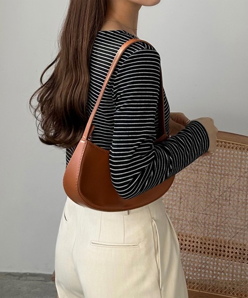 callautia（カラウティア）の「クロップドボーダーカーディガン（カーディガン/ボレロ・レディース・アイボリー/ブラック/ホワイト・SMALL/MEDIUM/LARGE）」の10枚目の写真