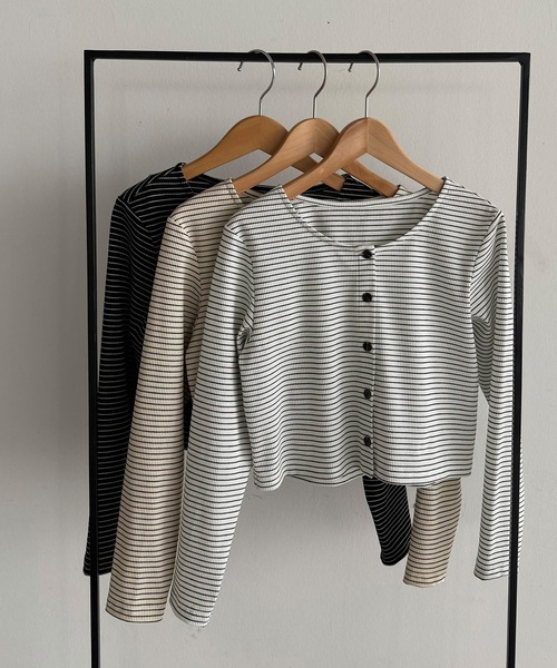 callautia（カラウティア）の「クロップドボーダーカーディガン（カーディガン/ボレロ・レディース・アイボリー/ブラック/ホワイト・SMALL/MEDIUM/LARGE）」の18枚目の写真