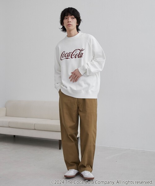 coen(コーエン)の「Coca-Cola ロゴクルーネックスウェット(スウェット・メンズ・ホワイト/レッド/ケリーグリーン・M/L/XL)」の5枚目の写真