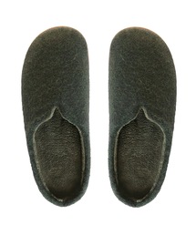 a.depeche（アデペシュ）の「【a.depeche/アデペシュ】ルームシューズ　スリッパ　/  kolin felt room shoes darkolive M（ルームシューズ/スリッパ）」