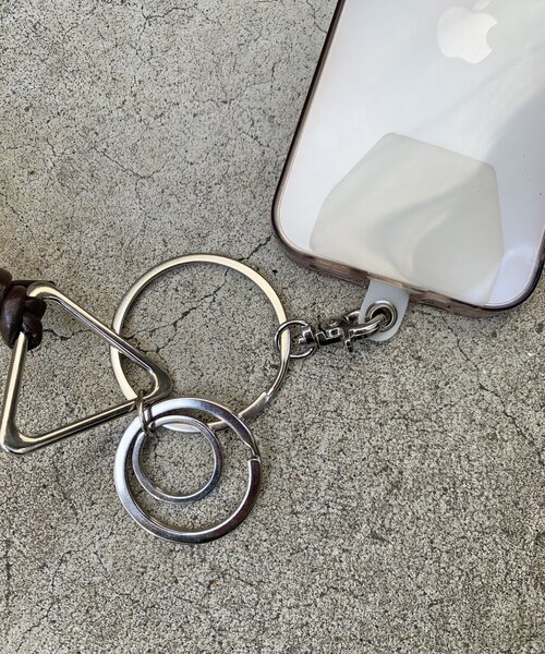 Kastane（カスタネ）の「【WEB限定】スマホショルダーストラップ（スマホグッズ・レディース・ブラック/アイボリー/シルバー・FREE）」の5枚目の写真