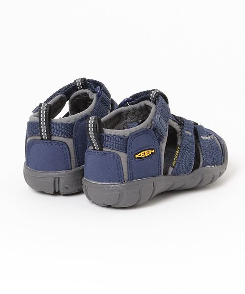KEEN(キーン)の「SEACAMP II CNX / シーキャンプ ツー シーエヌエックス / キッズ サンダル(サンダル・キッズ・ネイビー・11.5cm/12.5cm/13.5cm/14.5cm)」の2枚目の写真