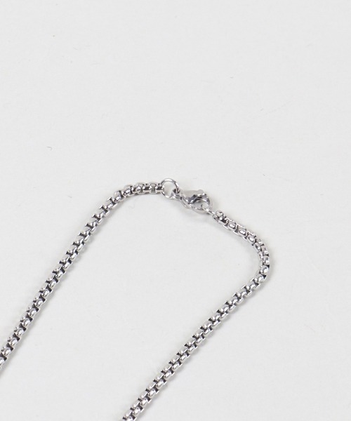 SPINNS（スピンズ）の「メタルネックレス/クロス（ネックレス・レディース・シルバー・ONESIZE）」の3枚目の写真