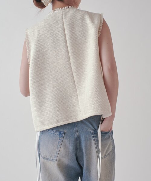 Lui's（ルイス）の「ツイードジレ（ベスト・レディース・ホワイト/ブラック/ブラック系その他2・FREE）」の6枚目の写真