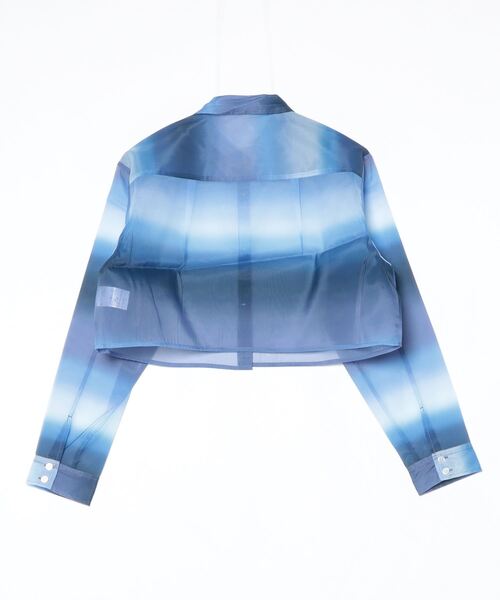 atmos pink（アトモスピンク）の「atmos pink グラデーション ショートシャツ (BLUE)（シャツ/ブラウス・レディース・ブルー・FREE）」の2枚目の写真