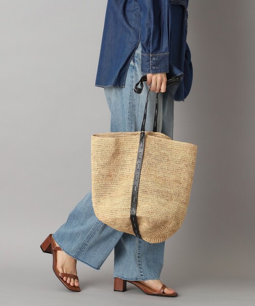 DRESSTERIOR（ドレステリア）の「MADE IN MADA（メイドインマダ）ALICE STITCH バッグ（ショルダーバッグ・レディース・ブラウン系・00）」の3枚目の写真