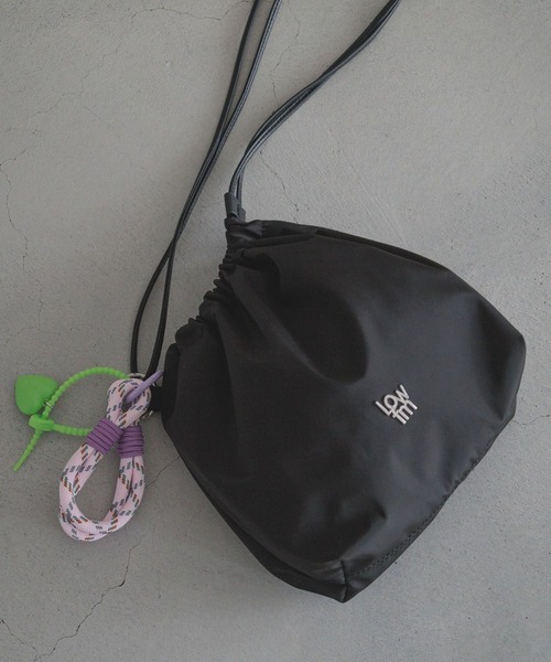 専用商品K-9654 にゃんこシルエットチャーム(紅葉) 専用商品K-9654 にゃんこシルエットチャーム(紅葉) セール】パラ