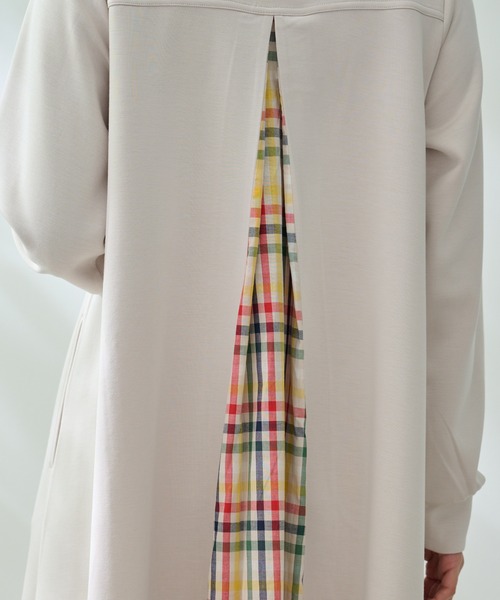 Arnold Palmer（アーノルドパーマー）の「バック パーマーチェック ワンピース（ワンピース・レディース・ネイビー/ライトベージュ/ブラック・L/M/S）」の8枚目の写真