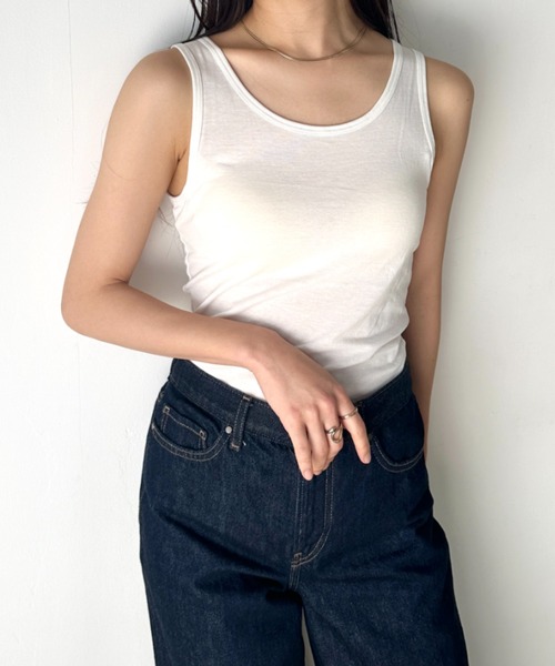 CLEA（クレア）の「【吸汗速乾】カップ付きベーシックタンクトップ（タンクトップ・レディース・モカ/ホワイト/グレー/ブラック・FREE）」の21枚目の写真